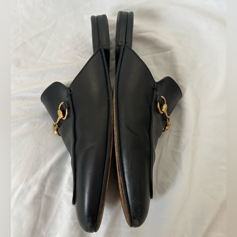 Gucci Black Leather Horsebit Mules with Gold Hardware - Picture 4 of 11